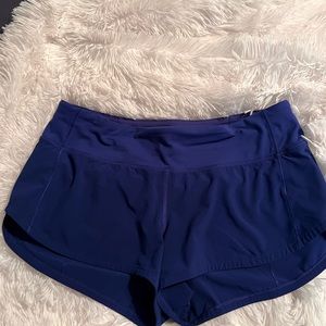 Royal blue lululemon shorts😍